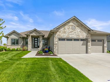 4619 N 192 Avenue, Elkhorn, NE 68022