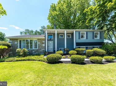 216 WINDSOR DRIVE, SOUTHAMPTON, PA 18966