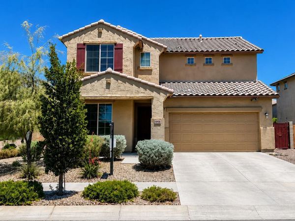 17792 W JESSIE Lane, Surprise, AZ 85387