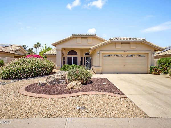 17560 N RAINBOW Circle, Surprise, AZ 85374