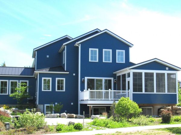 225 Midland Avenue, South Burlington, VT 05403