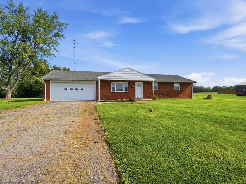 3135 E State Route 55 , Troy, OH 45373 Photo 9
