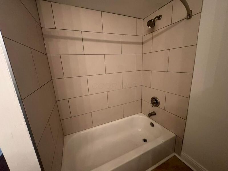 1660 N 4th Street , Columbus, OH 43201 Photo 17