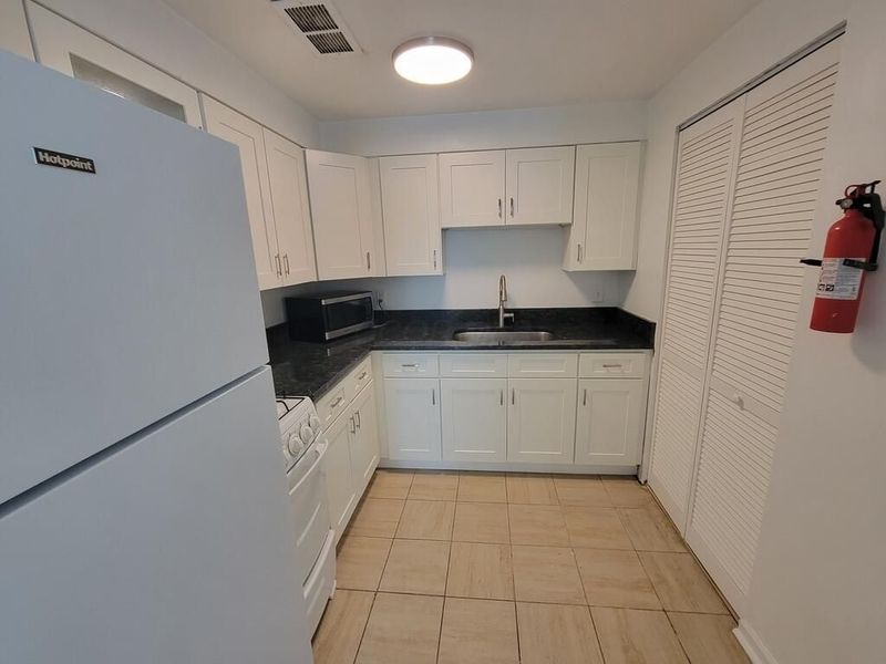 1660 N 4th Street , Columbus, OH 43201 Photo 26