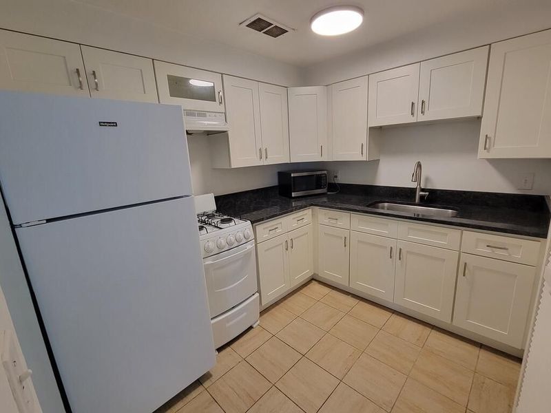 1660 N 4th Street , Columbus, OH 43201 Photo 44