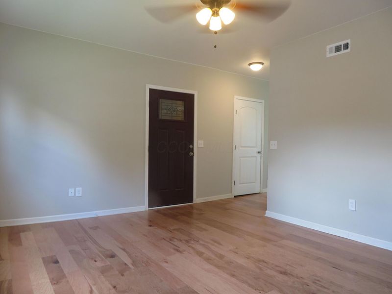 11 Western Avenue , Newark, OH 43055 Photo 5