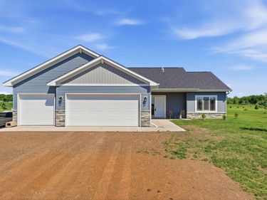 8594 Dolphin Road, Princeton, MN 55371