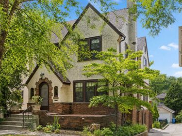 4904 Thomas Avenue S, Minneapolis, MN 55410