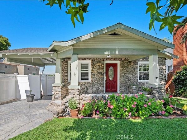 10739 Helendale, Tujunga, CA 91042