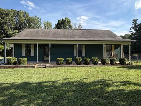 5995 Branchview Drive, Olive Branch, MS 38654