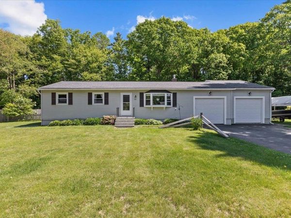 262 Belair Drive, Colchester, VT 05446