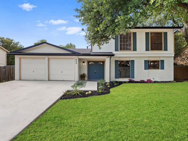600 Pintail LN, Taylor, TX 76574
