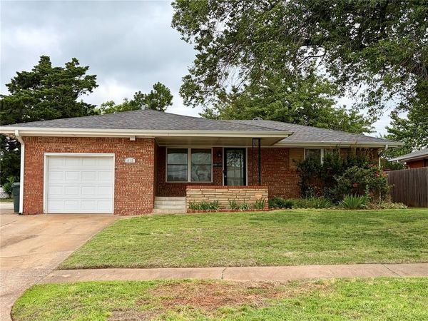 415 W Curtis Drive, Midwest City, OK 73110