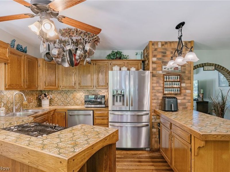 31915 Center Ridge Road , North Ridgeville, OH 44039 Photo 12