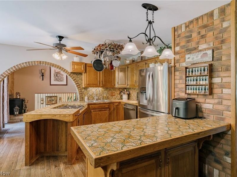 31915 Center Ridge Road , North Ridgeville, OH 44039 Photo 13
