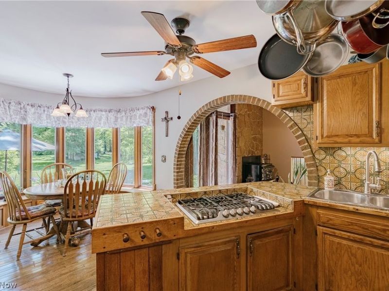 31915 Center Ridge Road , North Ridgeville, OH 44039 Photo 14