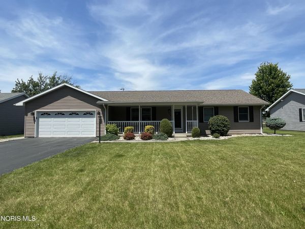 332 Hillshafer Drive , Findlay, OH 45840