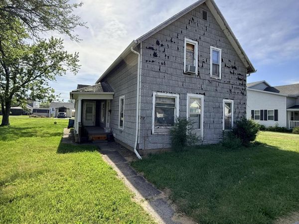 709 S Main Street , Bryan, OH 43506