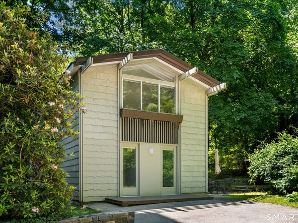 New Canaan, CT 06840
