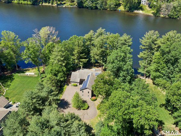 141 Canoe Brook , Trumbull, CT 06611