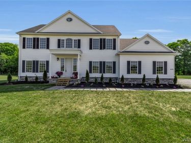 3175 Bullis Road , Elma, NY 14059