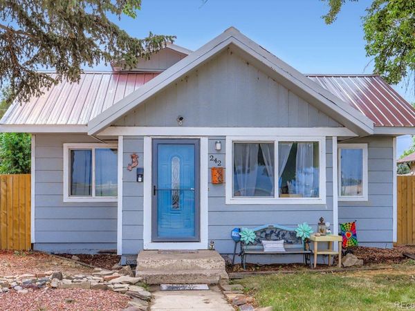 242 Todd Avenue , La Salle, CO 80645