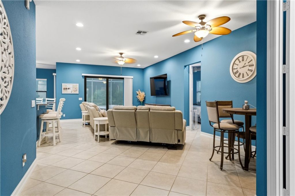 4185 55th Street, Vero Beach, FL 32967 Photo