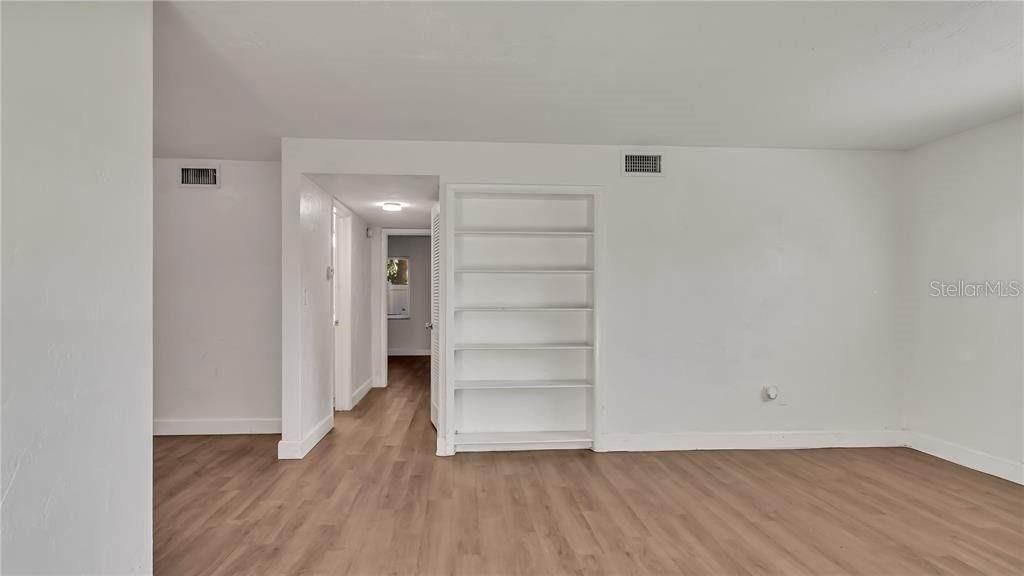 5900 22nd Avenue N, Unit 8, Saint Petersburg, FL 33710 Photo