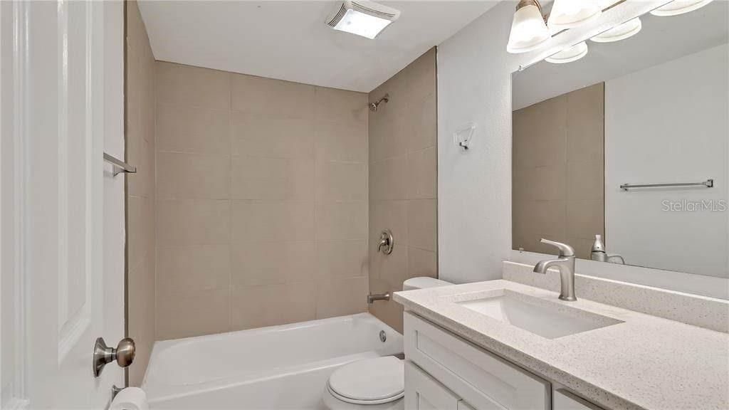 5900 22nd Avenue N, Unit 8, Saint Petersburg, FL 33710 Photo