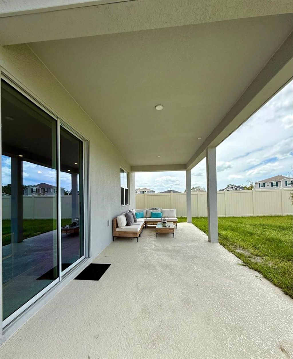 16522 Brook Isle Way, Clermont, FL 34714 Photo
