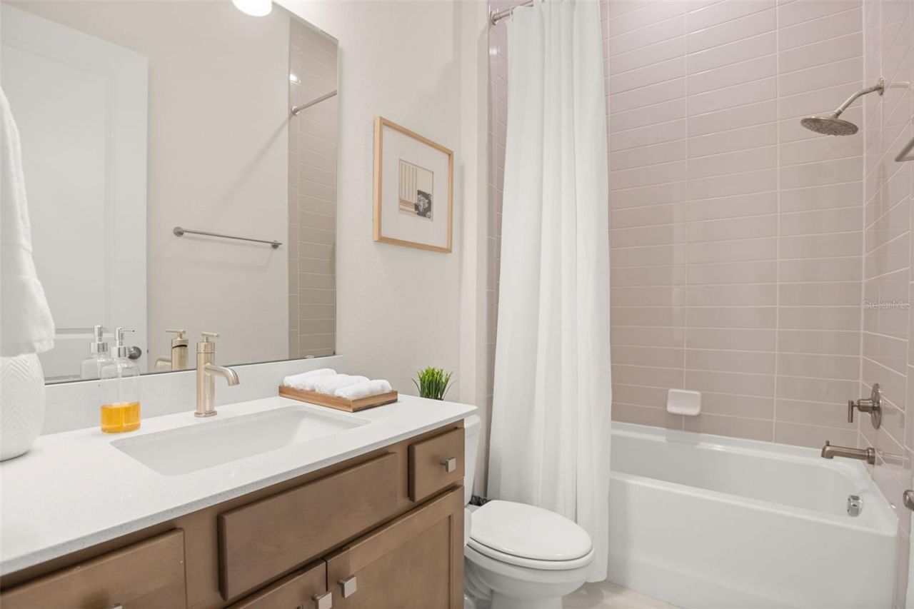 3284 Windbeam Court , Winter Garden, FL 34787 Photo