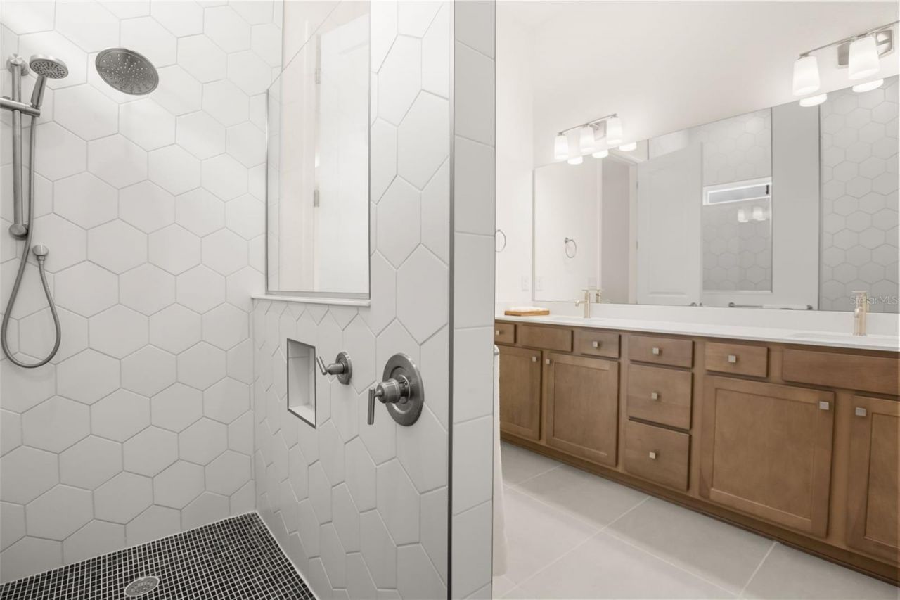 3284 Windbeam Court , Winter Garden, FL 34787 Photo