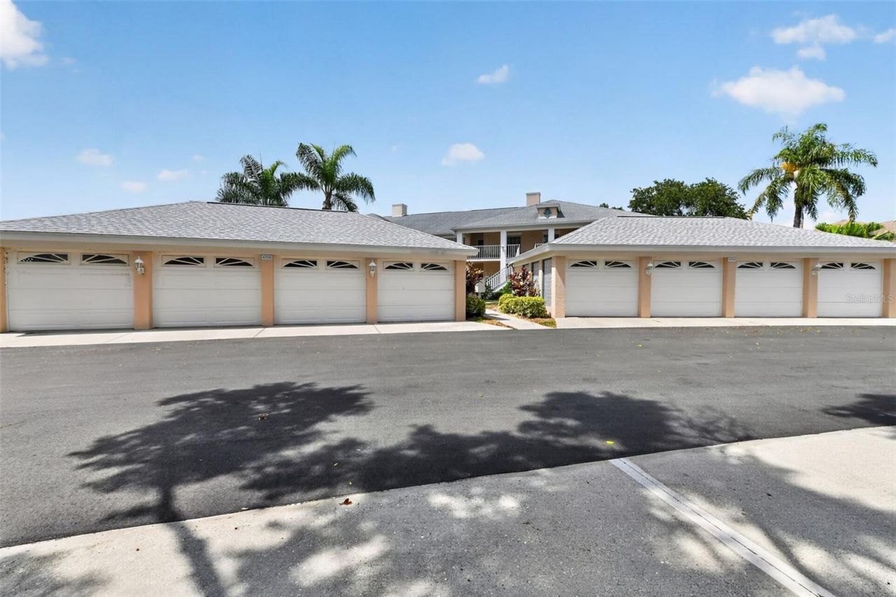 4706 Sand Trap Street Circle E, Unit 101, Bradenton, FL 34203 Photo