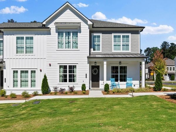 401 Nettle Court , Woodstock, GA 30188