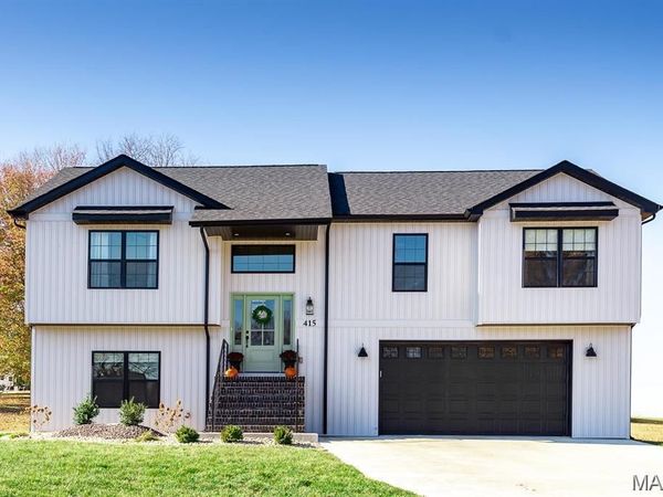 7164 Saint James Road SE, Edwardsville, IL 62025