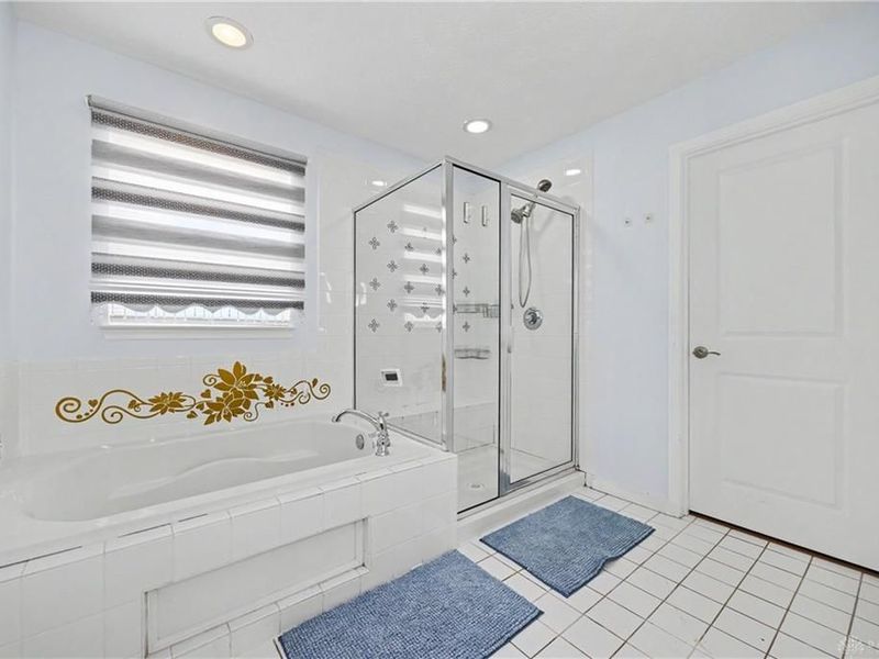 7116 Bluestream Drive, Tipp City, OH 45371 Photo 36