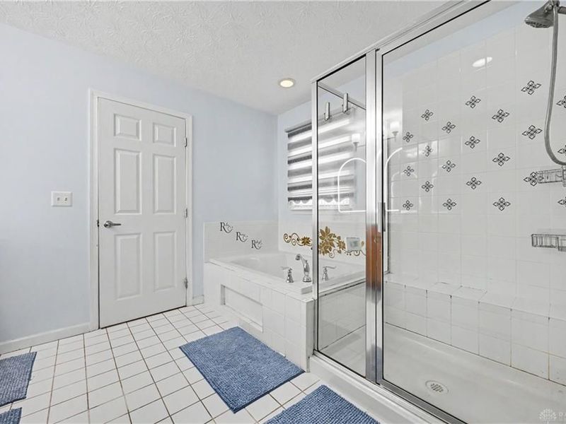 7116 Bluestream Drive, Tipp City, OH 45371 Photo 40