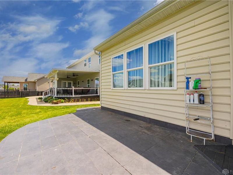 7116 Bluestream Drive, Tipp City, OH 45371 Photo 66