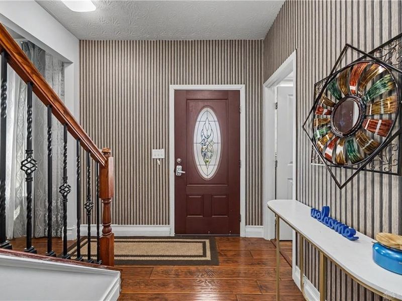 7116 Bluestream Drive, Tipp City, OH 45371 Photo 7