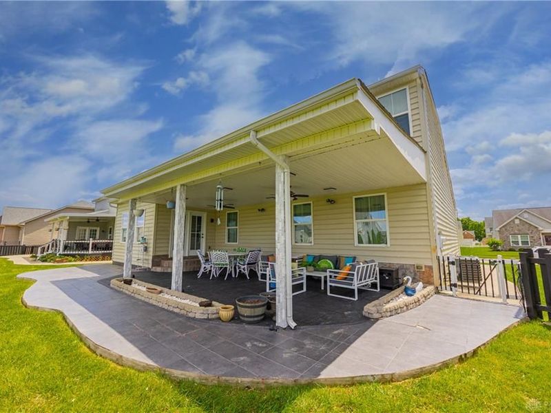 7116 Bluestream Drive, Tipp City, OH 45371 Photo 76