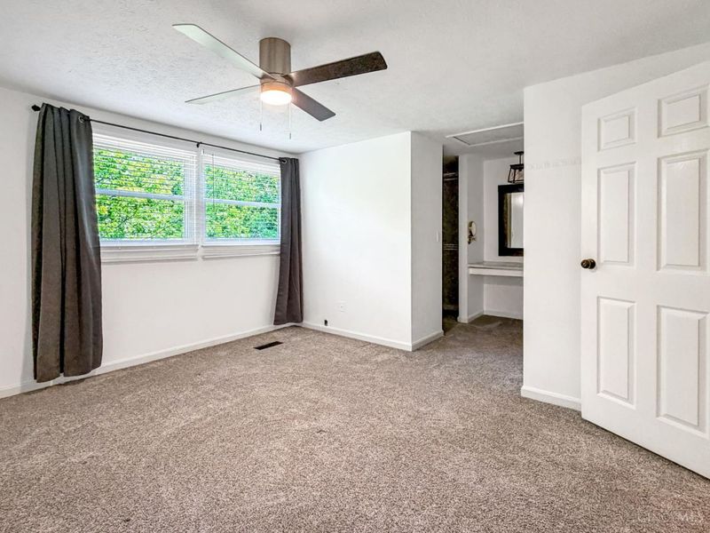 4560 New Market Court, Batavia, OH 45103 Photo 13