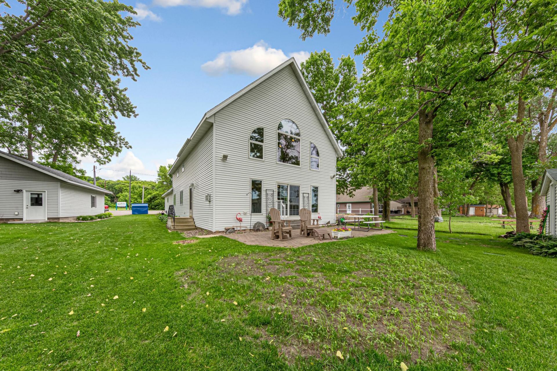 943 Reed Street N, Waterville, MN 56096