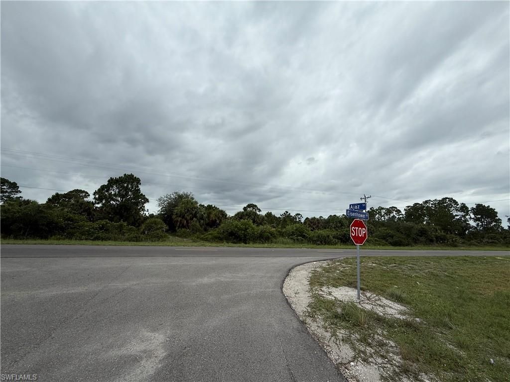 Eisenhower Blvd, Lehigh Acres, FL 33974 Photo