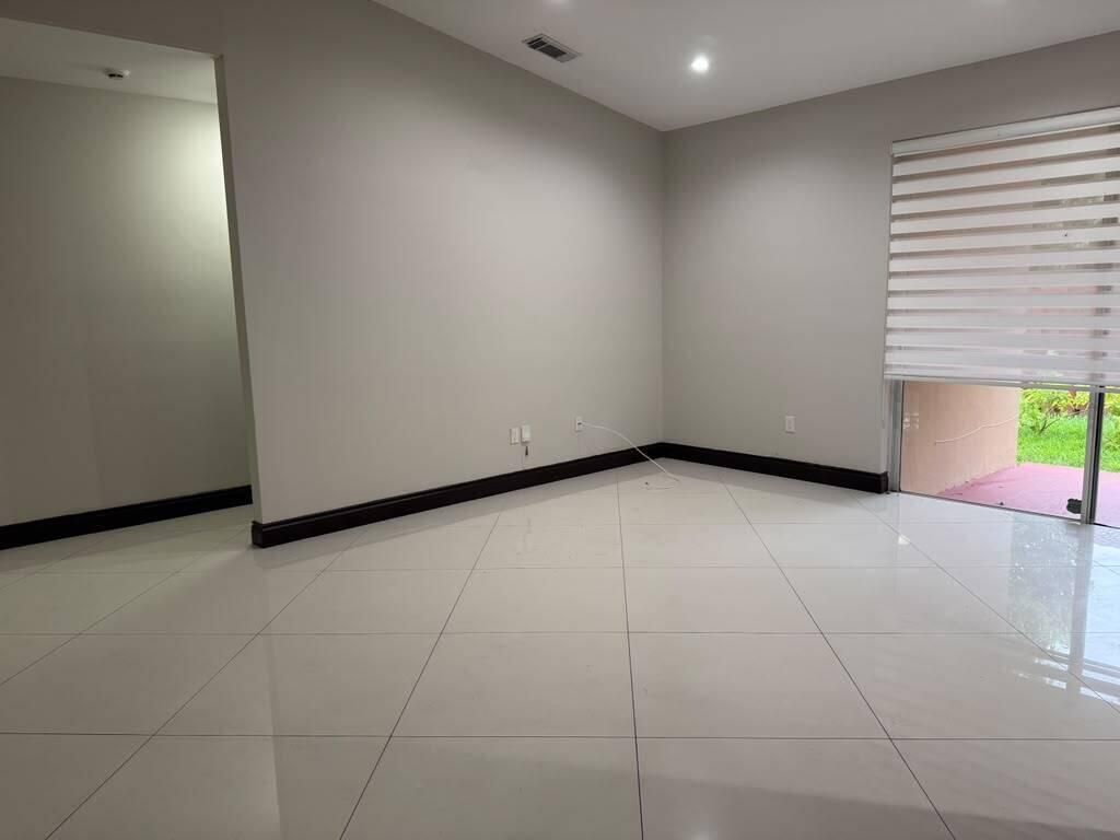 9141 NW 152nd Street, Miami Lakes, FL 33018 Photo