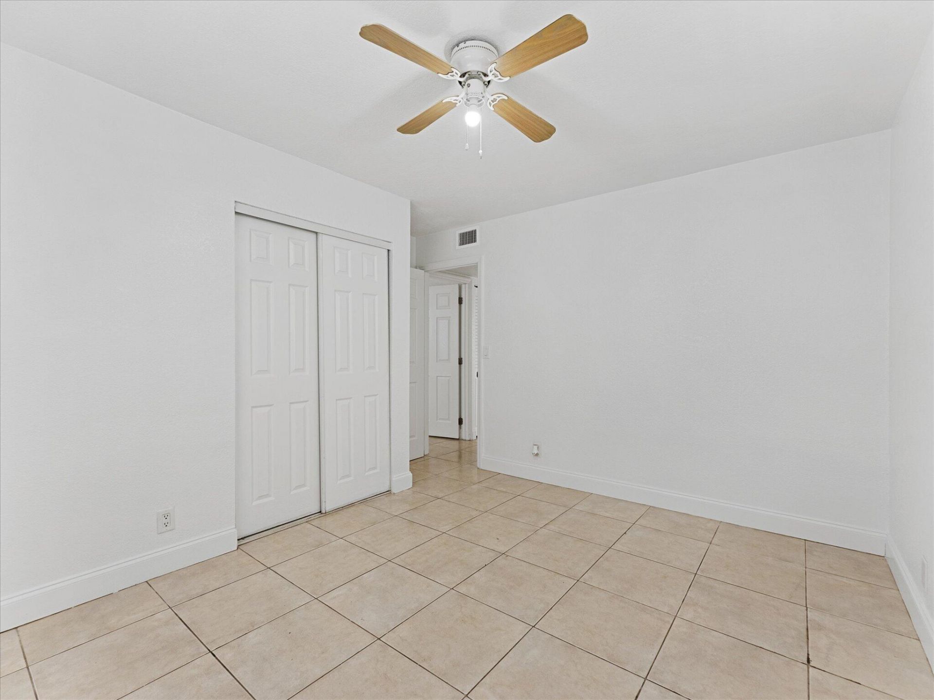 241 SE 9th Avenue, Unit 104, Pompano Beach, FL 33060 Photo