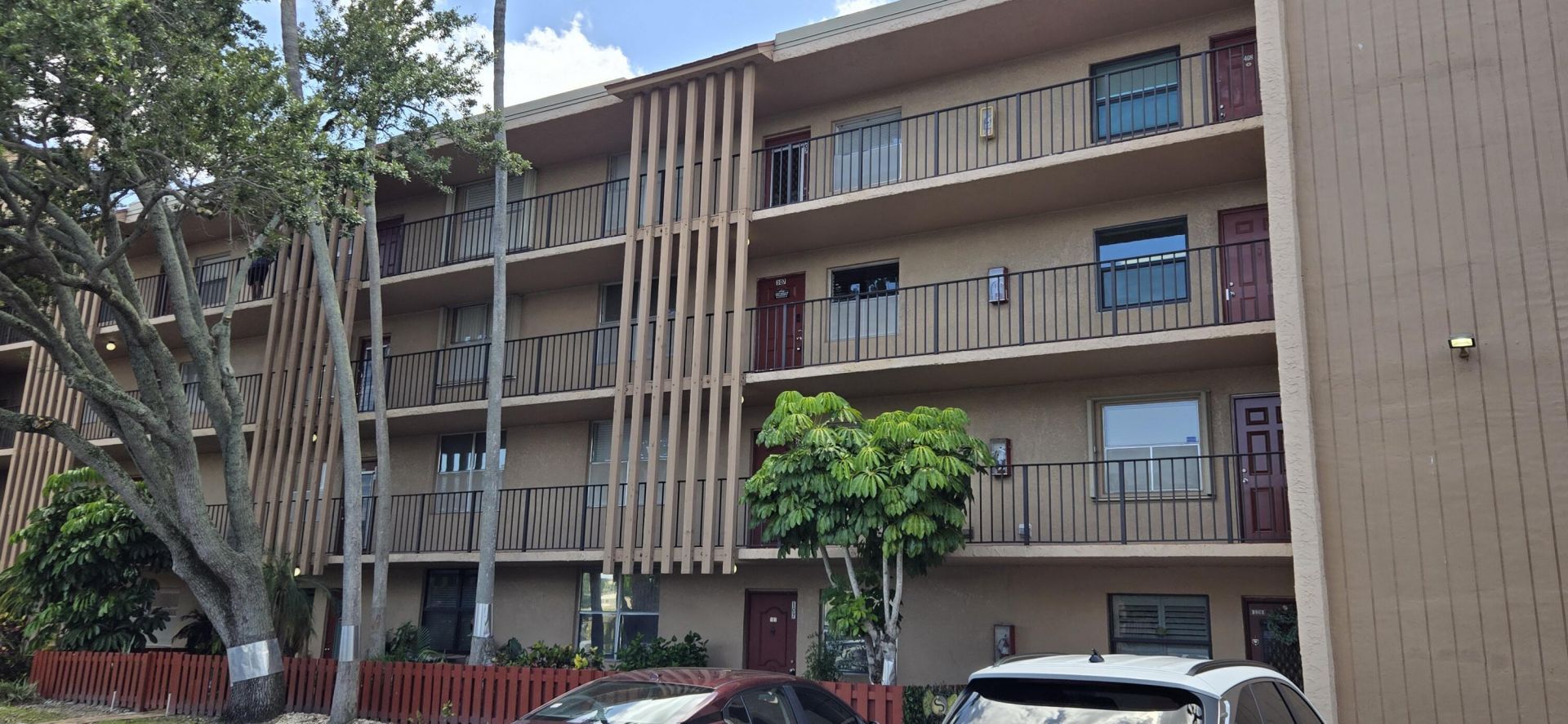 7300 Lake Cir Drive, Unit 107, Margate, FL 33063 Photo