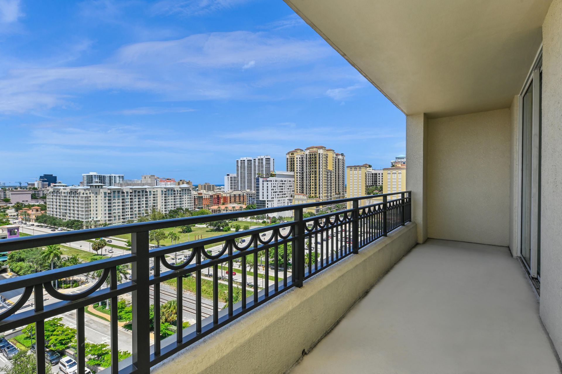 550 Okeechobee Boulevard, Unit 1404, West Palm Beach, FL 33401 Photo