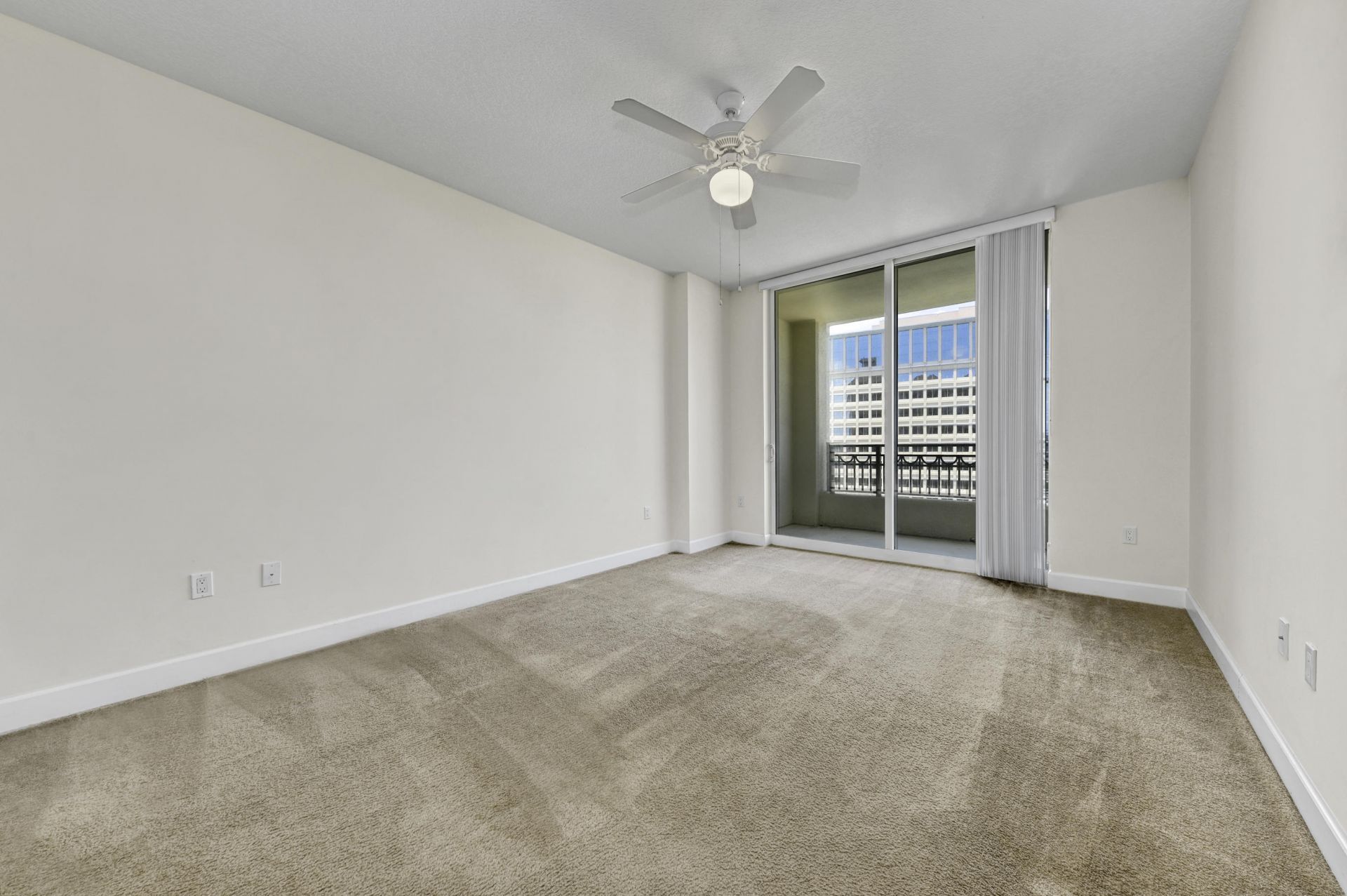 550 Okeechobee Boulevard, Unit 1404, West Palm Beach, FL 33401 Photo