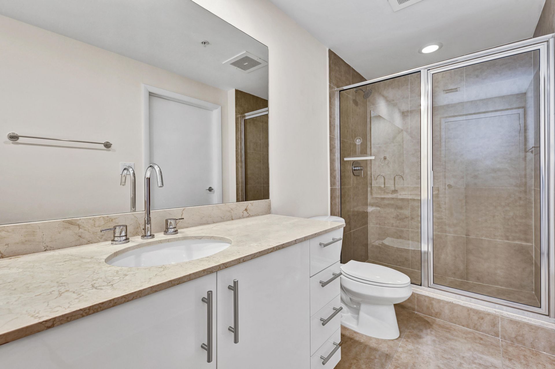 550 Okeechobee Boulevard, Unit 1404, West Palm Beach, FL 33401 Photo