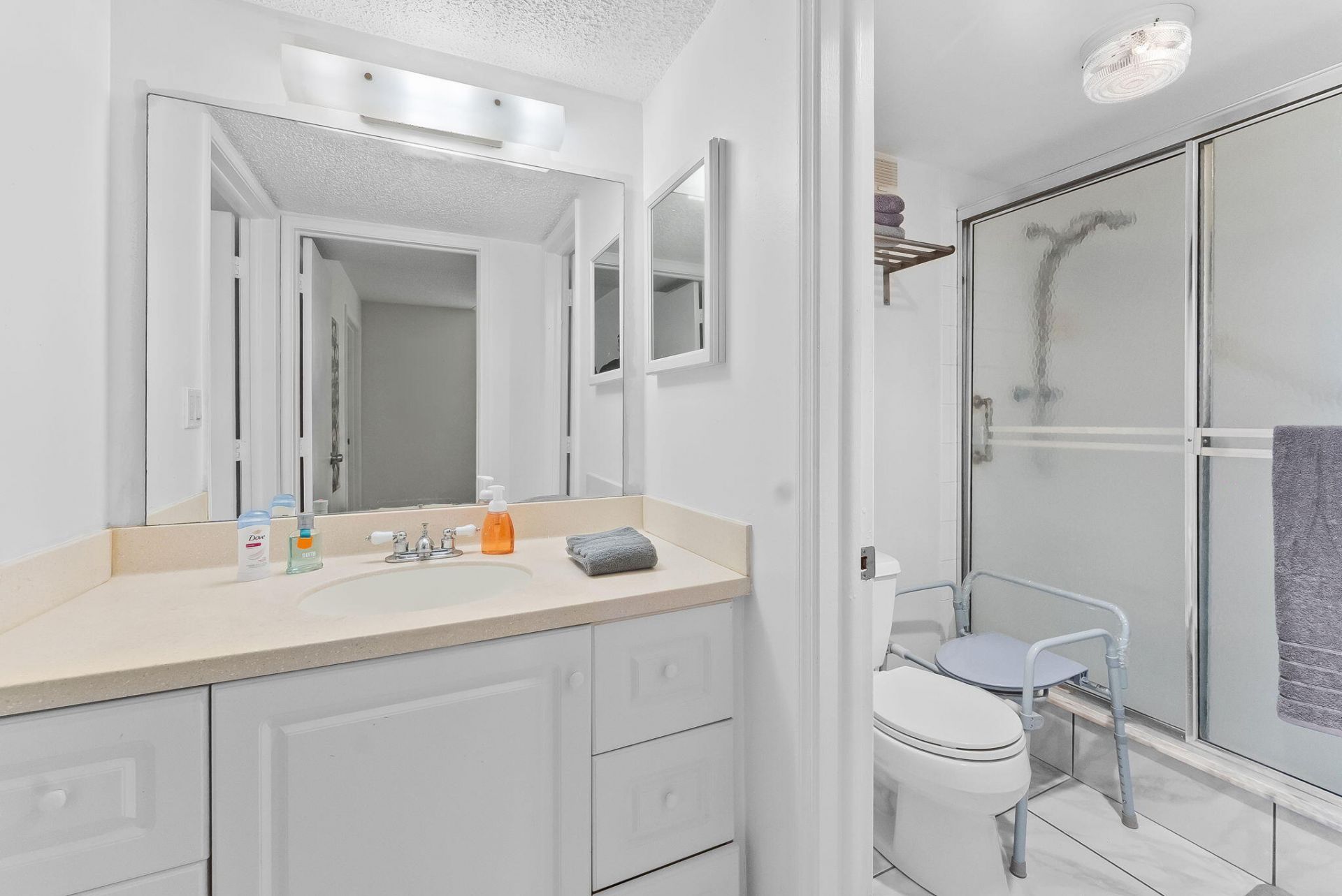 9451 Evergreen Place, Unit 404, Davie, FL 33324 Photo